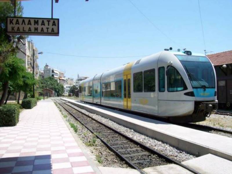 Ερώτηση Βελόπουλου για προαστιακό σιδηρόδρομο Κυπαρισσία – Καλαμάτα