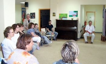 Σεμινάριο δημιουργικής γραφής και θεατρικού παιχνιδιού στο Κ.Ε.Κ.Υ.Κ.ΑμεΑ Μεσσηνίας