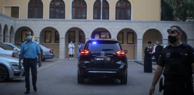 Μητροπολίτης Σταγών και Μετεώρων για Μονή Πετράκη: Είχε κρυμμένο οξύ και το έριξε στους αρχιερείς