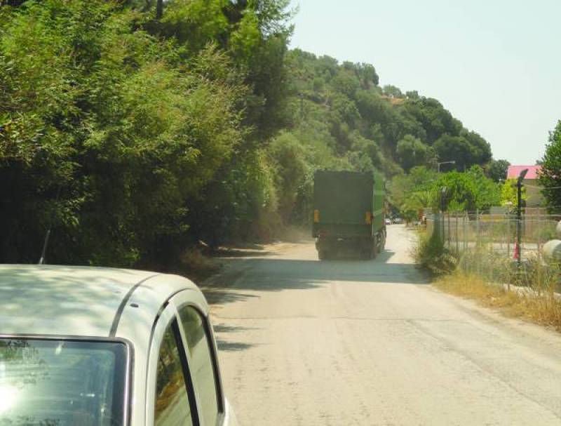 Διαγωνισμός για τη μεταφορά των σκουπιδιών της Μάνης