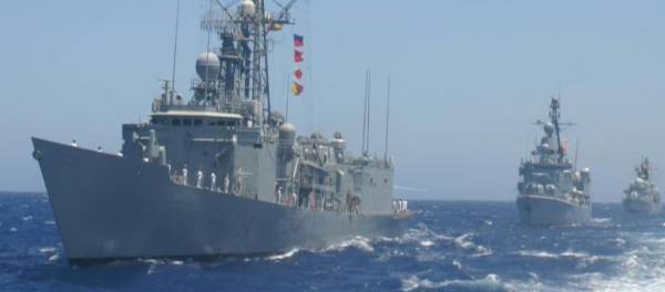 Από τη «Γαλάζια Πατρίδα» στη «Γαλάζια Συμμαχία»
