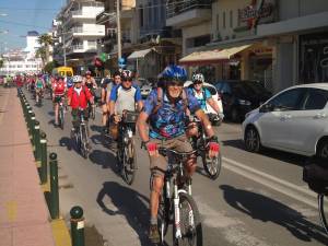 Καλαμάτα: Η ποδηλατοπορεία των 280 Γερμανών σε φωτογραφίες (+βίντεο)