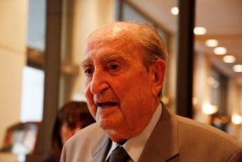 "Ενα ηχηρό μήνυμα υπέρ του "ΝΑΙ" στην Ευρώπη και στο ευρώ" ζήτησε ο Κων. Μητσοτάκης