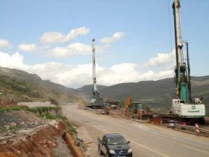 Ολοκληρώνεται η προστασία του δρόμου στο Δερβένι