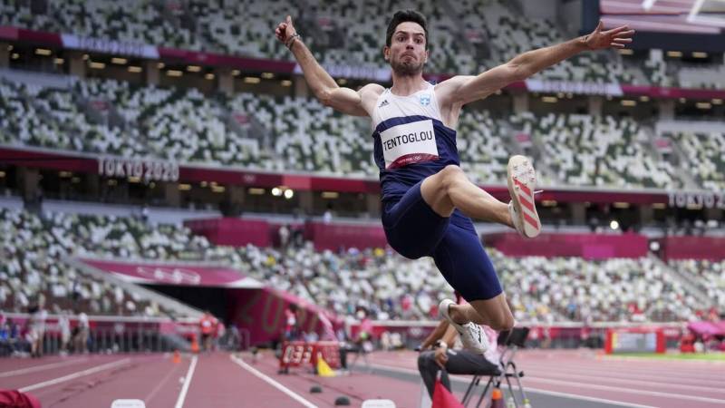 Το Δημοτικό Συμβούλιο Καλαμάτας αποθέωσε Ολυμπιονίκες και Πομάσκι