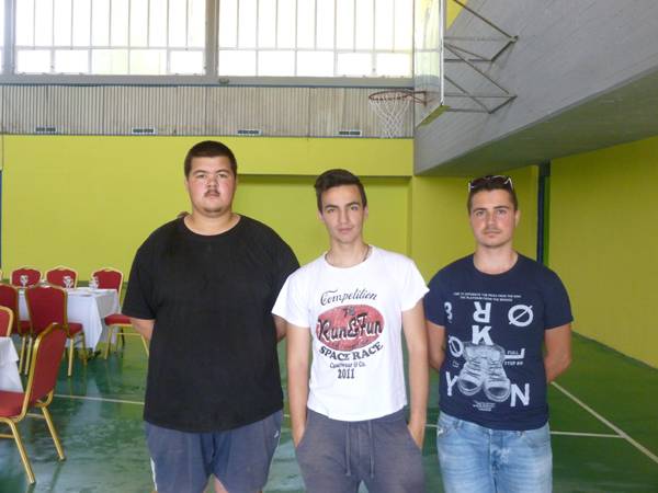 Ο Νίκας ευχαρίστησε μαθητές που καθάρισαν το σχολείο