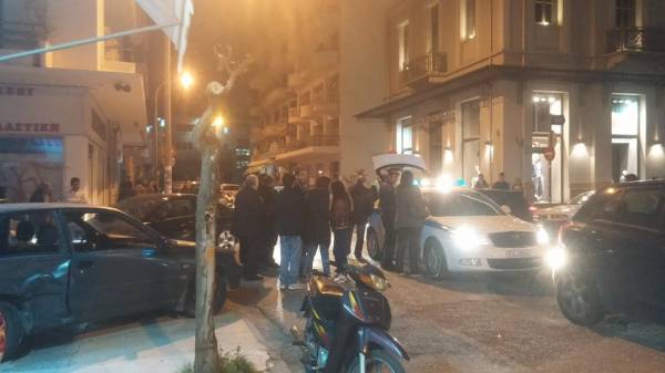 Τροχαίο στη διαστάυρωση Αριστοδήμου και Βασ. Κωνσταντίνου στην Καλαμάτα