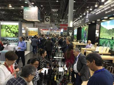 Σε έκθεση οίνων και ποτών η Περιφέρεια Πελοποννήσου