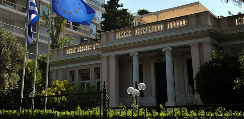 Μαξίμου: Έτος επαναφοράς σε κανονικότητα το 2022