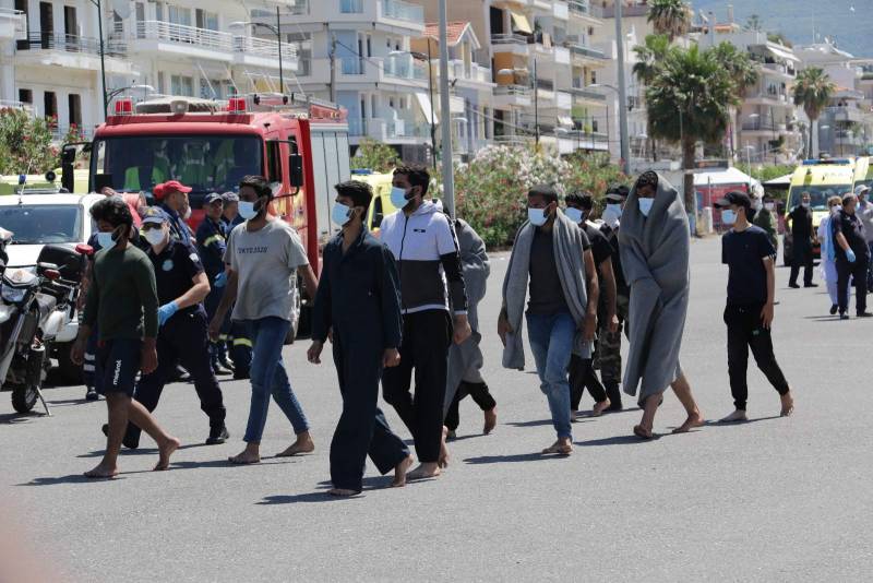 Ναυάγιο στην Πύλο - Οι Άγιοι μετανάστες αδελφοί μας