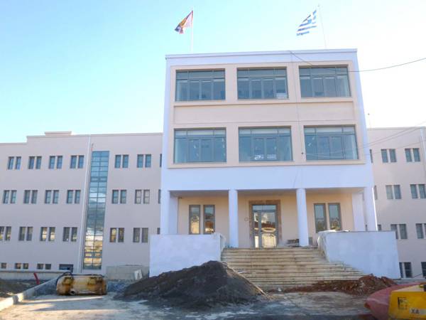 Δημοτικές μπίζνες αντί για ιδιωτικές επενδύσεις