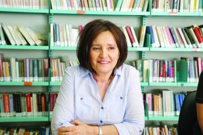 Η Μεσσήνια ποιήτρια Γιώτα Αργυροπούλου στην &quot;Ε&quot;: «Η αληθινή περιουσία είναι τα λόγια των ποιητών και όχι η ερμηνεία τους»