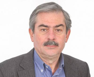 Πετράκος: Μόνη λύση είναι η επιστροφή σε εθνικό νόμισμα