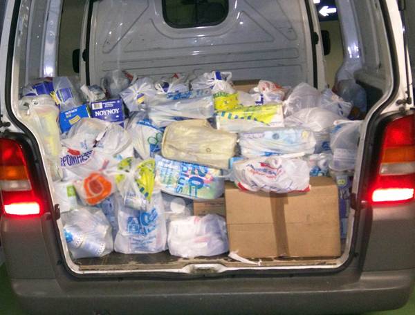 Διανομή επισιτιστικής βοήθειας στην Τριφυλία