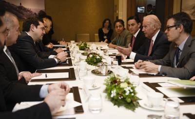 Οταν καταρρεύσει η οικονομία πρώτα οι άνθρωποι θα πονέσουν