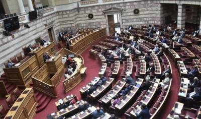 Ψηφίστηκε το νομοσχέδιο για το θεσμικό πλαίσιο της τηλεργασίας