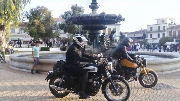 Μοτοσυκλετιστές στα Φιλιατρά