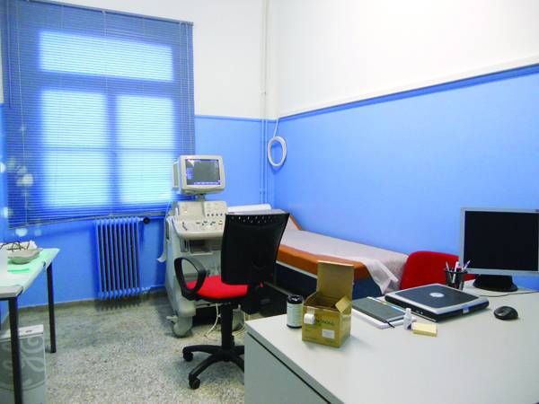 Ανασφάλιστοι έμειναν οι μισοί επαγγελματίες