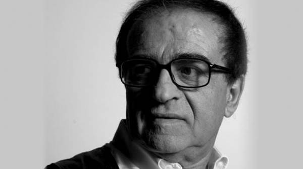 Συναυλία με τον Μιχάλη Βιολάρη απόψε στην Καλαμάτα (βίντεο)