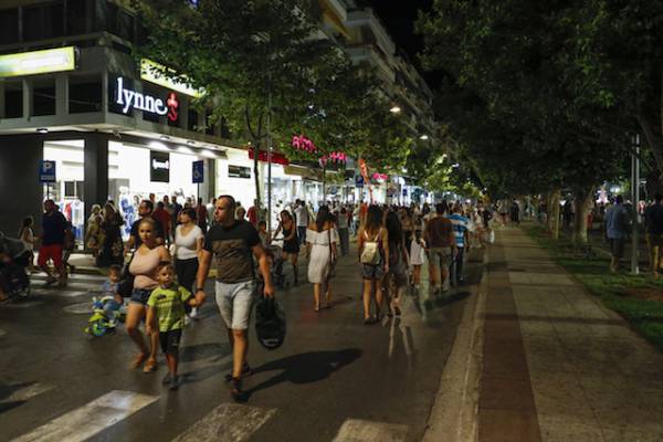 Ανοιχτό εμπορικό κέντρο στην Καλαμάτα