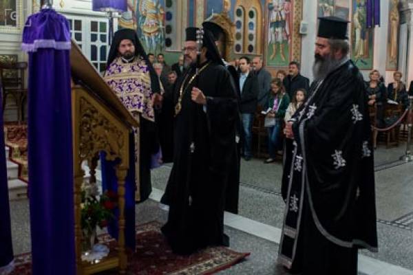 Στη Μεσσήνη ιερούργησε τη Μεγάλη Τρίτη ο Μητροπολίτης Μεσσηνίας (φωτογραφίες)