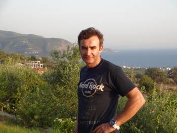 Νίκος Ορφανός: "Το Ποτάμι" δεν έχει καμία σχέση με τη μέχρι τώρα λειτουργία των ελληνικών κομμάτων"