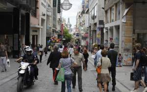 Κινητοποίηση στο κέντρο της Αθήνας για το άνοιγμα των καταστημάτων