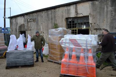 Σήματα κυκλοφορίας παρέλαβε ο Δήμος Τριφυλίας