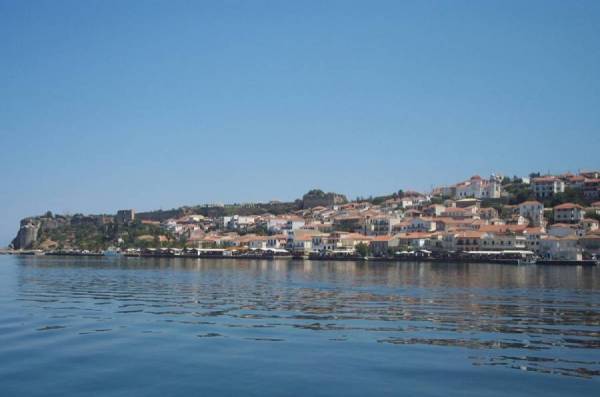 «Αναζητώντας την Hedda Gabler» στην Κορώνη