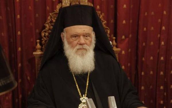 Ιερώνυμος: &quot;Η καύση της σορού είναι επιλογή του καθενός, όμως αντίκειται στα πιστεύω της Ορθόδοξης Εκκλησίας&quot;