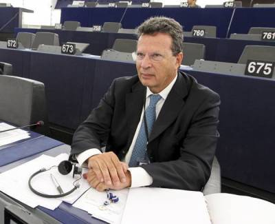 Γιώργος Κύρτσος: Ο «κόφτης» εκθέτει την κυβέρνηση Τσίπρα