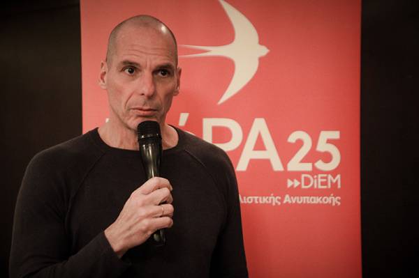 Συνέντευξη Βαρουφάκη στην “Ε”: “Ξεκινήσαμε από το μηδέν χωρίς βαρίδια”