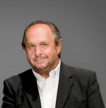 Πάνος Σκουρολιάκος: "Καμία εποχή δεν ήταν εύκολη για την τέχνη"
