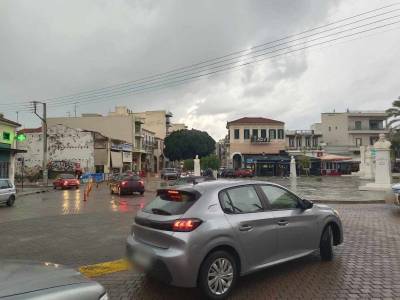 Το νέο χρόνο θα συνεχιστεί η ανάπλαση της 23ης Μαρτίου (βίντεο)