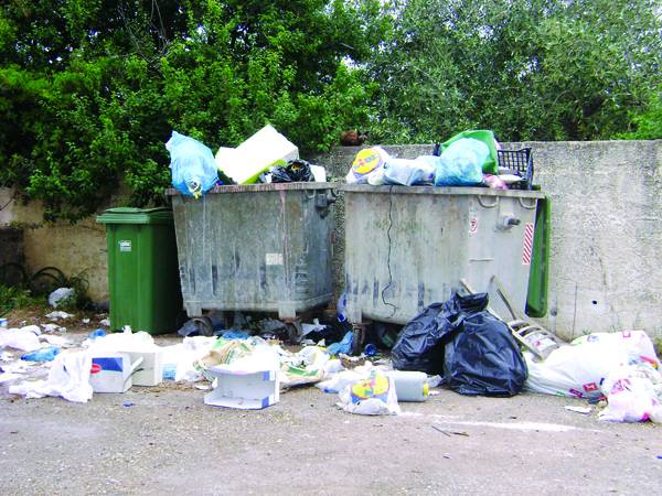 Σε ιδιώτη η αποκομιδή απορριμμάτων της Τριφυλίας