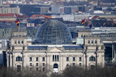 Γερμανία: Εξοπλιστικά συστήματα αξίας άνω των 3 δισεκατομμυρίων ευρώ αποφασίζει η Bundestag