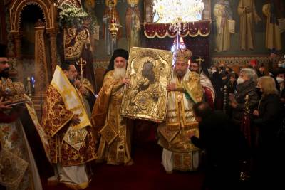 Στον μόνιμο θρόνο της επέστρεψε η εικόνα της Παναγίας Υπαπαντής