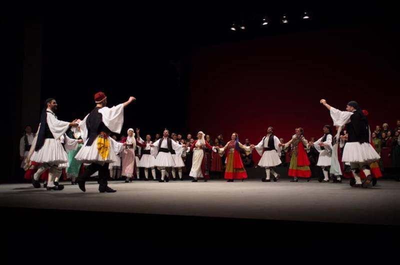 Εγγραφές στο Λύκειον των Ελληνίδων Καλαμάτας