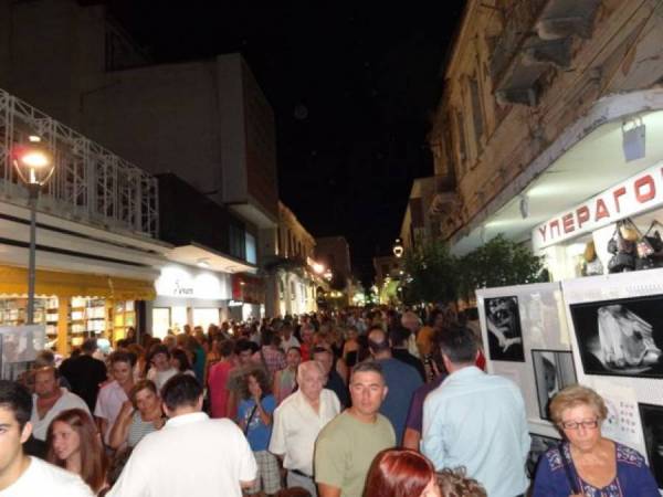 Ποιοι δρόμοι θα πεζοδρομηθούν για την "Κόκκινη Νύχτα" στην Καλαμάτα