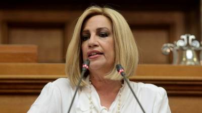 Γεννηματά: Να αφήσει η κυβέρνηση την επικοινωνιακή πολιτική και να προστατέψει τις γειτονιές