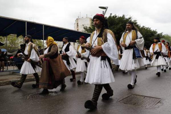 Λαμπρός εορτασμός της 25ης Μαρτίου σε όλη την Περιφέρεια Πελοποννήσου