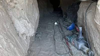 Λάρισα: Νεκρός 53χρονος που εγκλωβίστηκε σε σπηλιά ψάχνοντας λίρες (βίντεο)