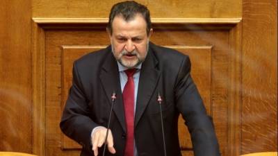 Εκλογές ΚΙΝΑΛ: Ο Βασίλης Κεγκέρογλου αποσύρει την υποψηφιότητά του