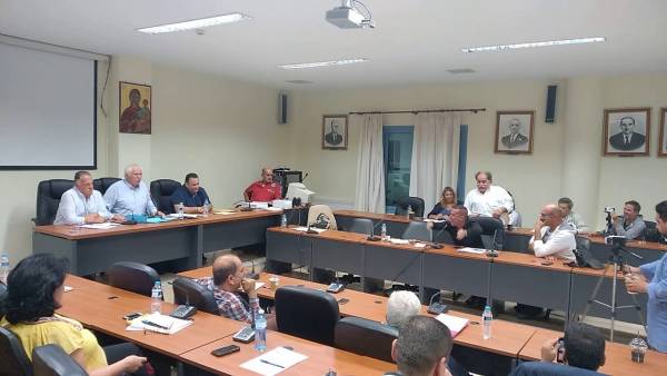 Ψηφίστηκε με διαρροές ο προϋπολογισμός του Δήμου Τριφυλίας