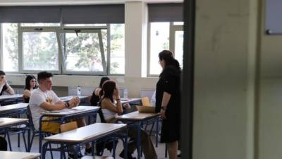 Ενισχύεται από σήμερα το Ψηφιακό Φροντιστήριο