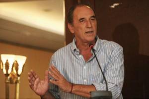 Την πρόταση του ΣΥΡΙΖΑ για έξοδο από την κρίση παρουσίασε ο Γ. Σταθάκης στη Νεάπολη