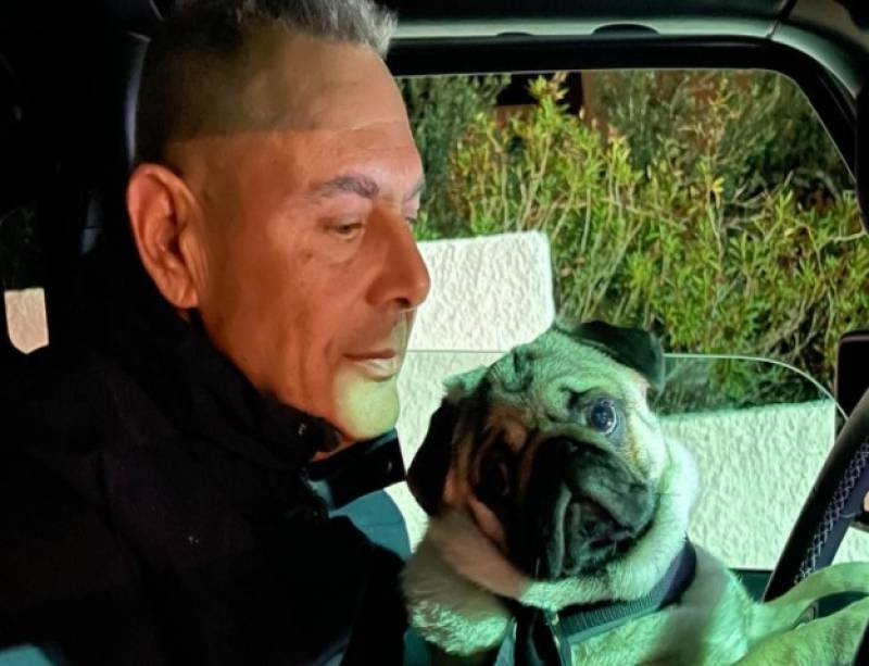 Καμμένος: Διαμαρτυρήθηκε για εστιατόριο που δεν δέχτηκε τον σκύλο του