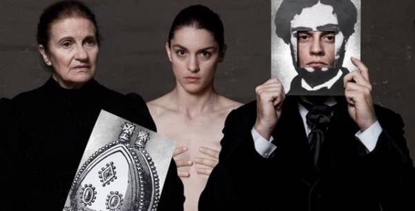 Νέες παραστάσεις για την "Πάπισσα Ιωάννα" με την Γιούλικα Σκαφιδά