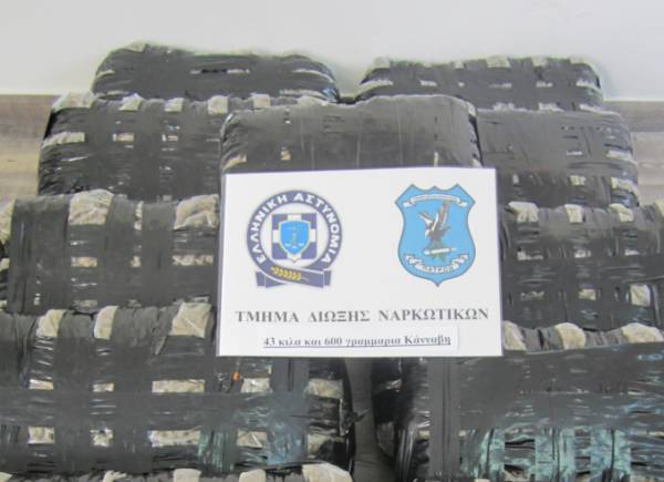 Αλβανοί μετέφεραν στην Ηλεία πάνω από 44 κιλά χασίς