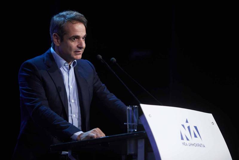 Μητσοτάκης: "Κάθε Έλληνας έχει δικαίωμα να διαμαρτυρηθεί στην κακή Συμφωνία των Πρεσπών, αλλά με τα σχολεία ανοιχτά"